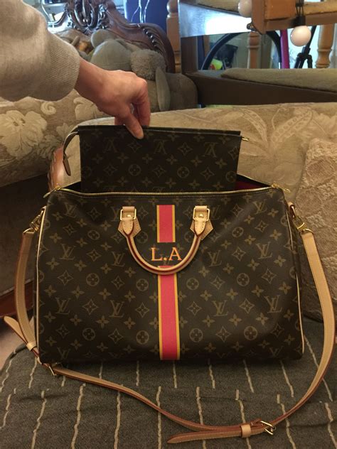 louis vuitton speedy 40 bandoulière|louis Vuitton Speedy 40 size.